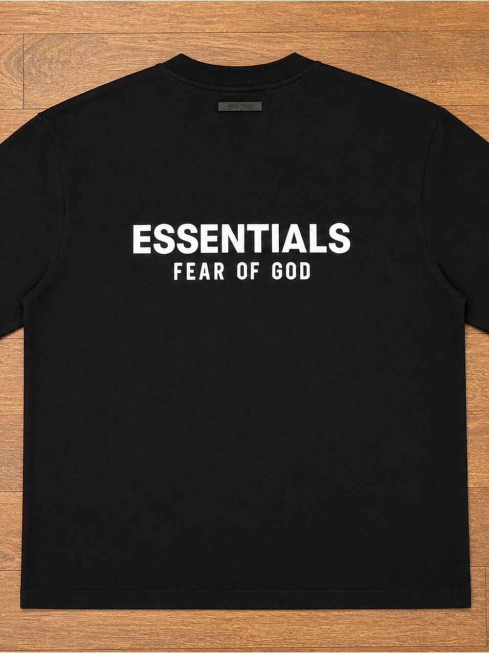 Fear Of God ESSENTIALS Black Tee Size S NWT - Picture 2 of 5